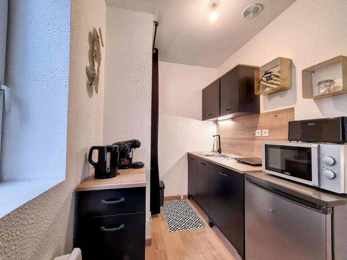 Agathe Apartment Руан Екстериор снимка