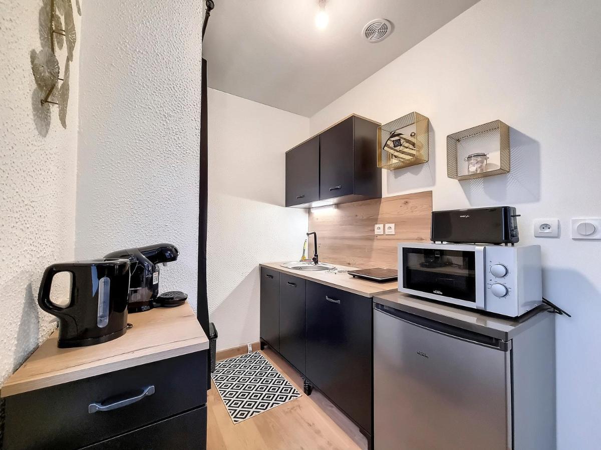 Agathe Apartment Руан Екстериор снимка