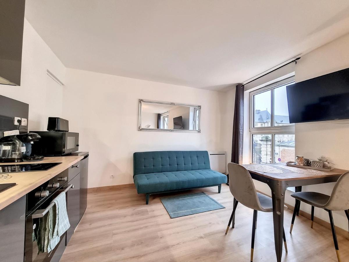 Agathe Apartment Руан Екстериор снимка
